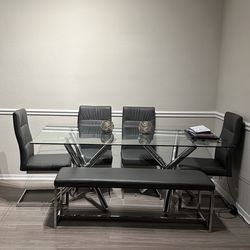 Dining Set - Nearly New