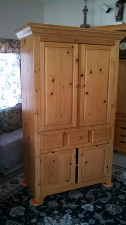Big Dresser or Entertainment Center