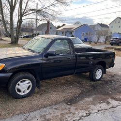 2001 Toyota Tundra 2dr 8ft