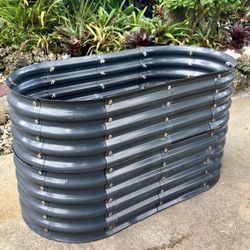 4’ Metal Raised Garden Bed, Oval Shape: 47.25”W x 23.25”D x 26.75”H