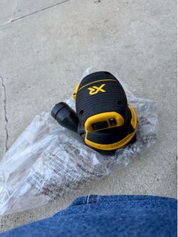Dewalt sander xr