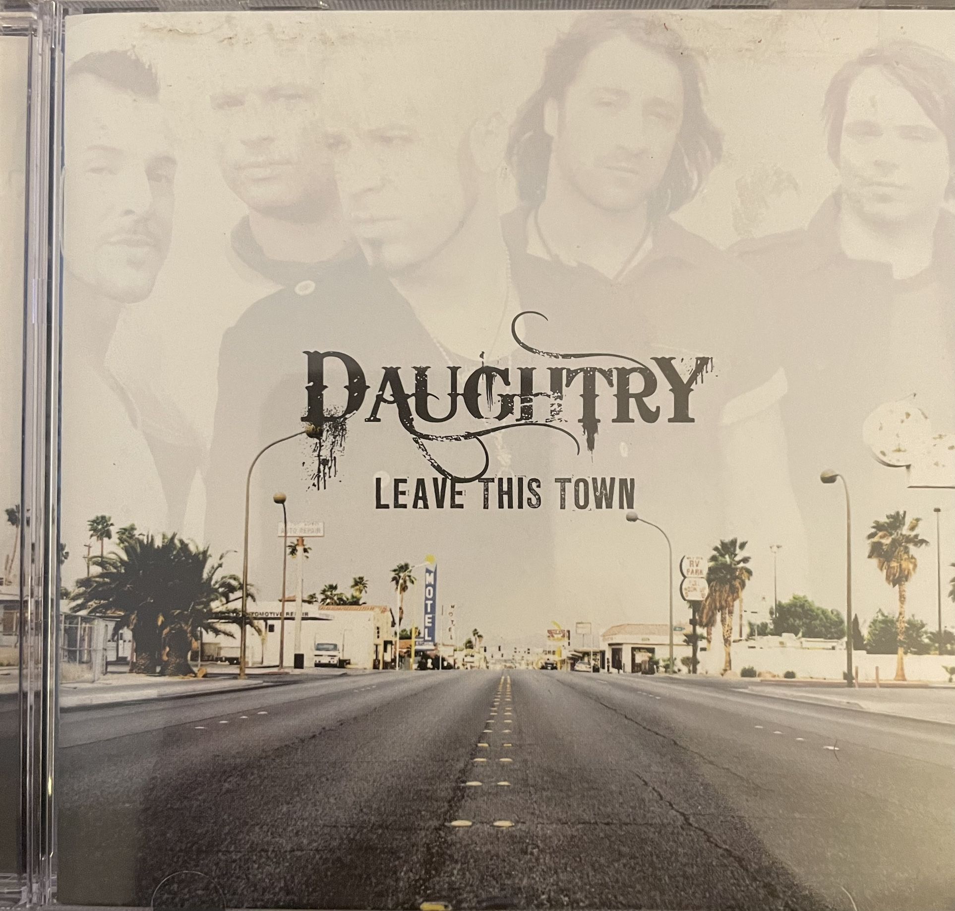 DAUGHTRY Leave This Town (CD-2009)