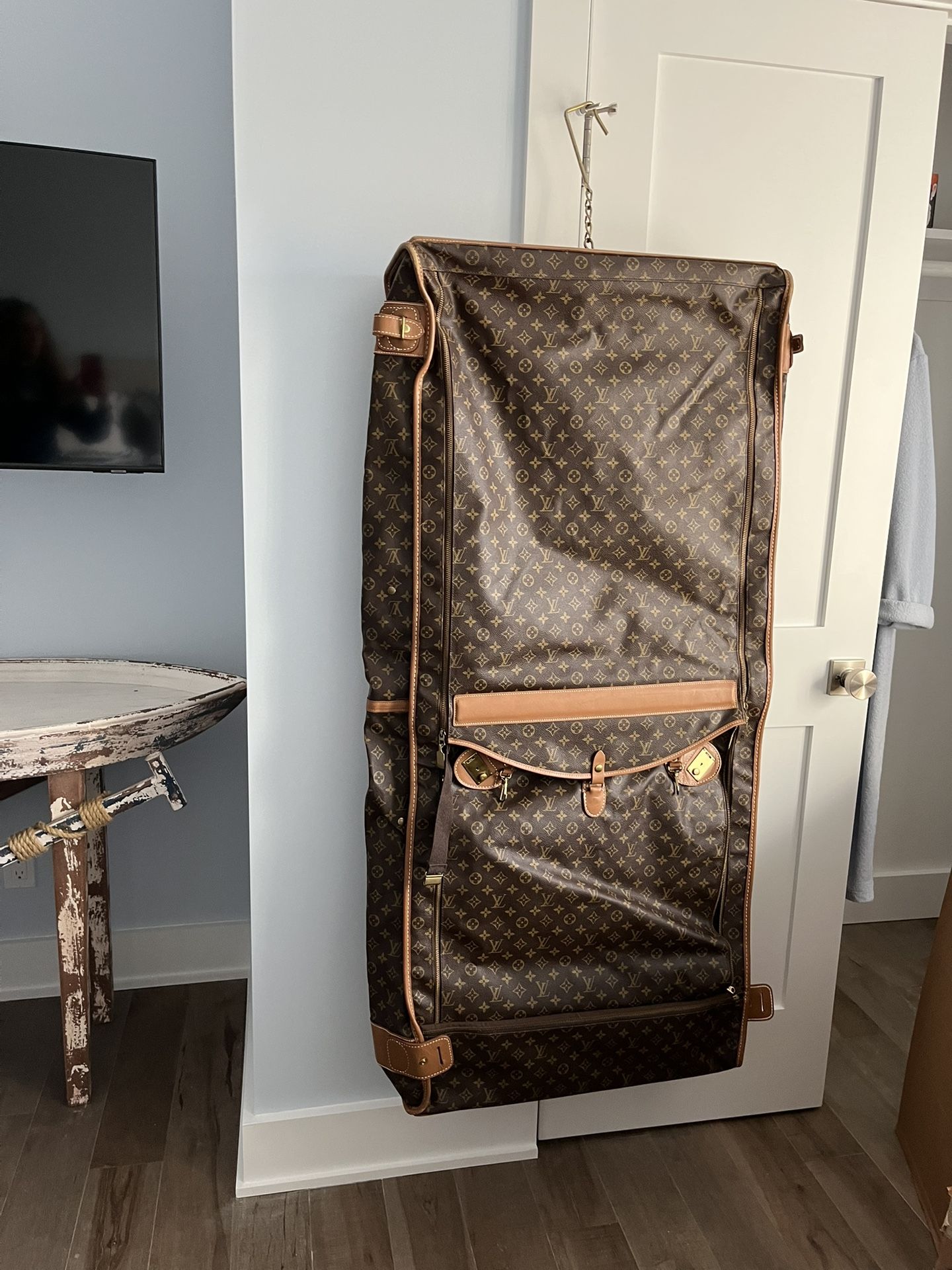 Louis Vuitton Vintage Garment Bag Excellent Condition