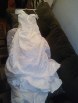 Davids Bridal wedding dress
