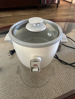 Zojirushi Rice Cooker 3 Cu.