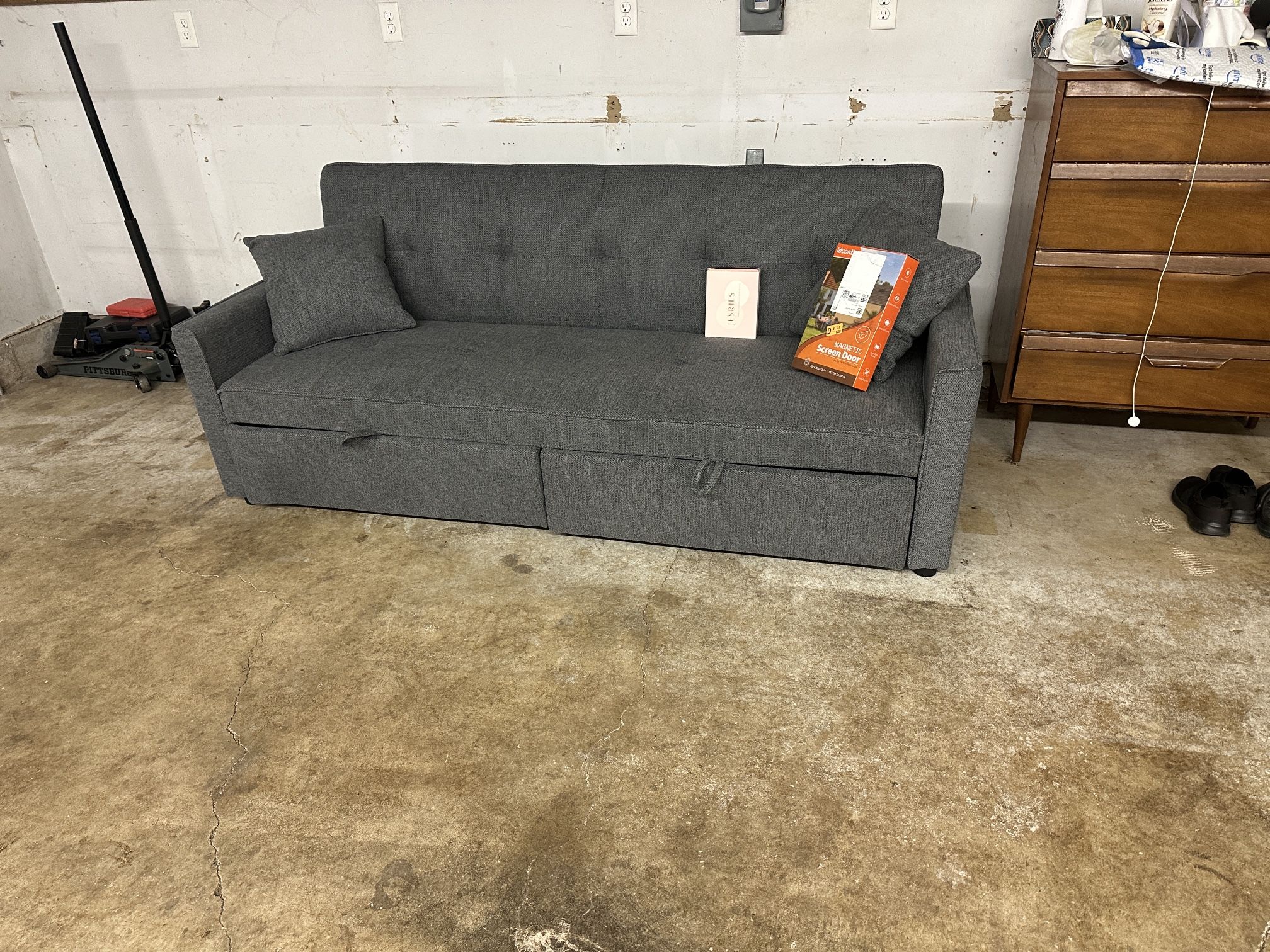 Queen Size Sleeper Sofa