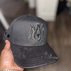 Amiri Hat
