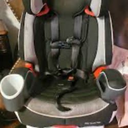 Graco Size4Me 65 Convertible Car Seat