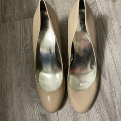 Beige Style & CO Heels - size 11