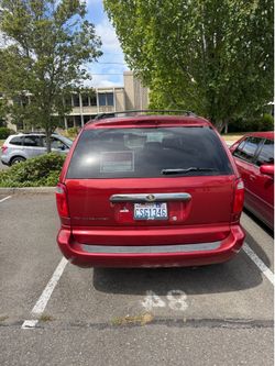 2006 town country