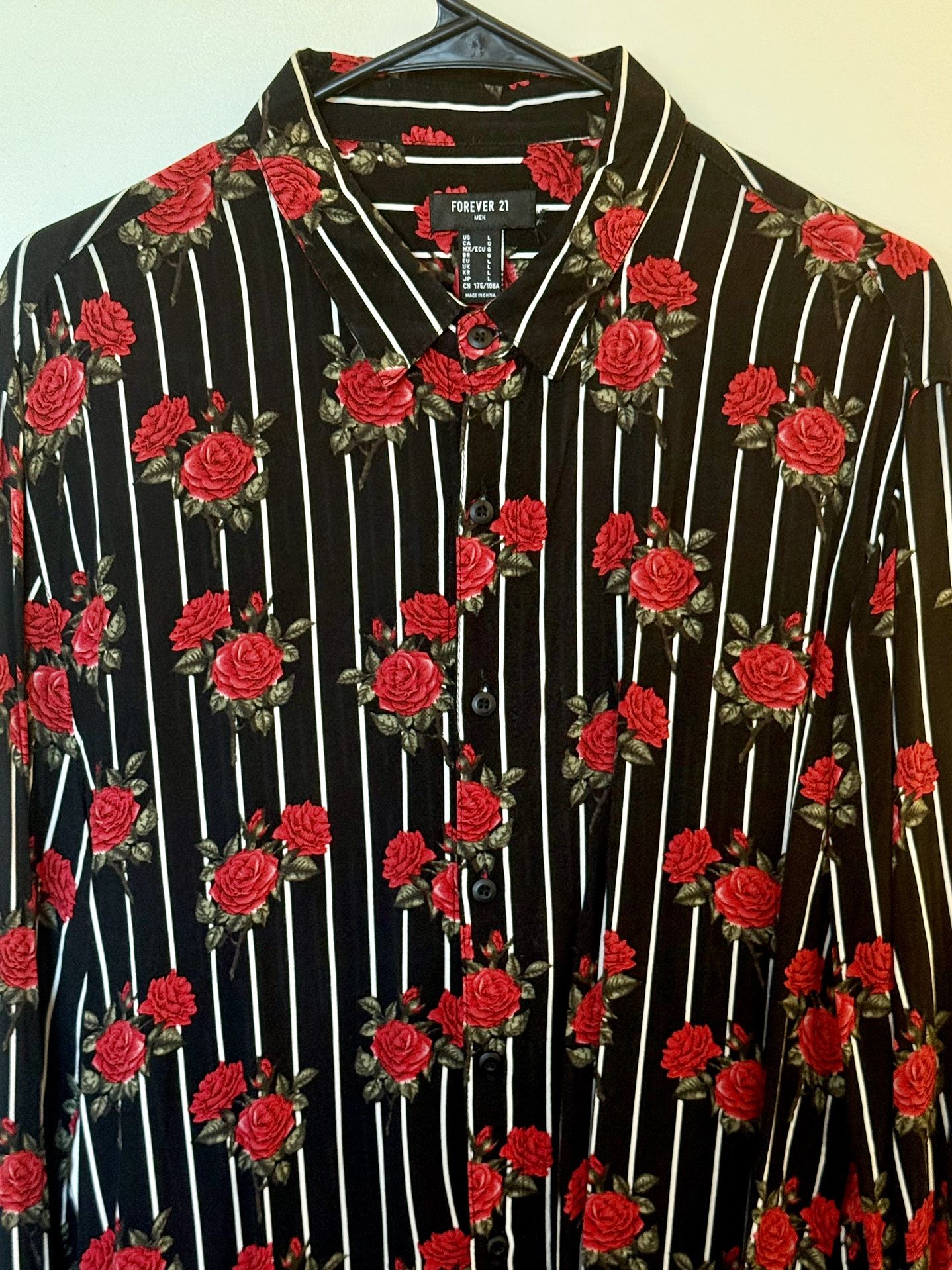 FOREVER 21 / 21 Men Button Up Shirt (L)