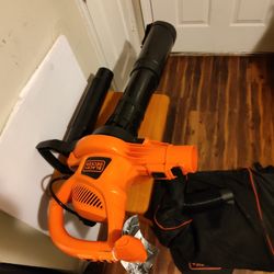 BLACK+DECKER VACPACK 120V/240V 12 Amp Corded 3-in-1 Leaf Blower/Vacuum/Mulcher,