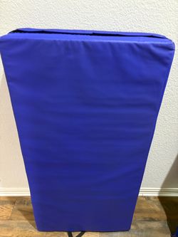 Gymnastics tumbling folding mat