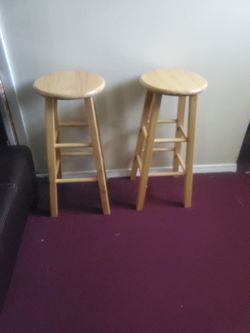 2bar stools solid
