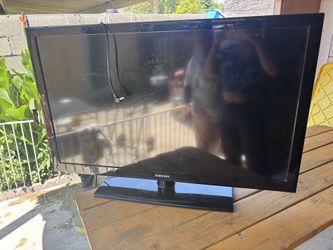 Tv NOT FREE