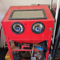 Sandblasting Cabinet 