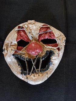 Creepy clown mask