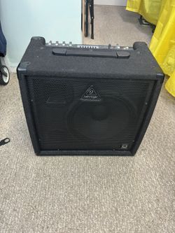 Behringer ULTRATONE KXD12 Keyboard Amp/PA System