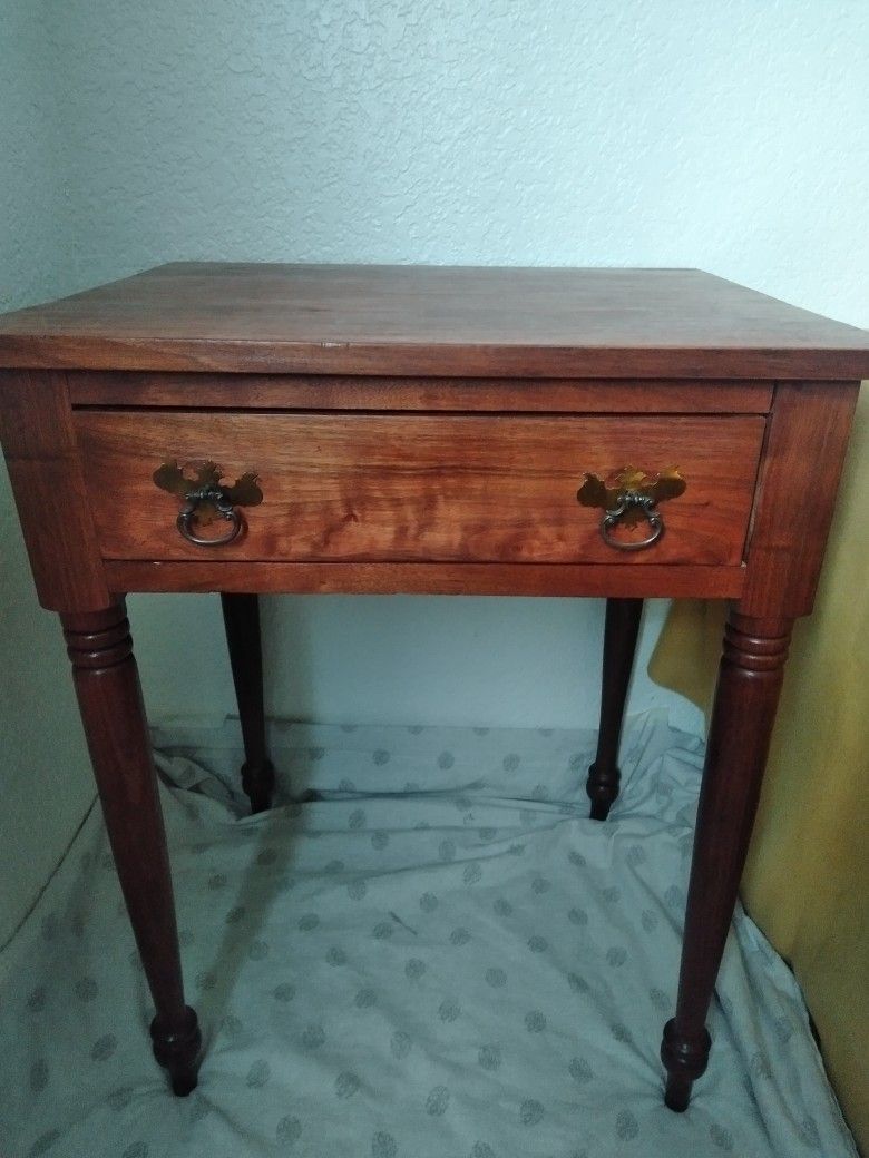 Antique Stand