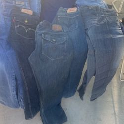 Mens Levi’s 