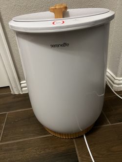 Like new Instant towel warmer