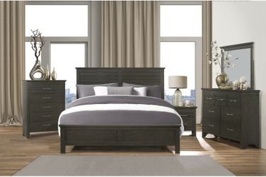 New 4pc queen size bedroom set tax included free delivery
