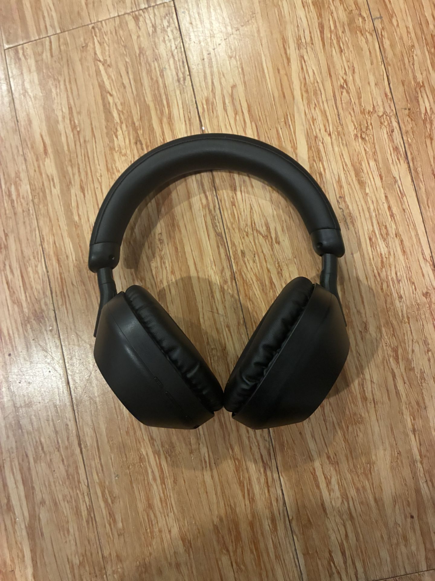Sony WH1000XM5 Bluetooth Headphones- Black- 1:1 - Read Desc. 