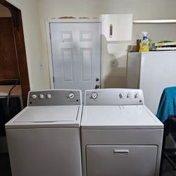 SET WASHER AND DRYER KENMORE GOOD CONDITION BOTH ELECTRIC LARGE CAPACITY HEAVY DUTY DELIVERY AVAILABLE FOR EXTRA FEE WE DO REPAIRS 