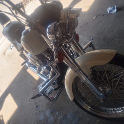 2001 Heritage Custom