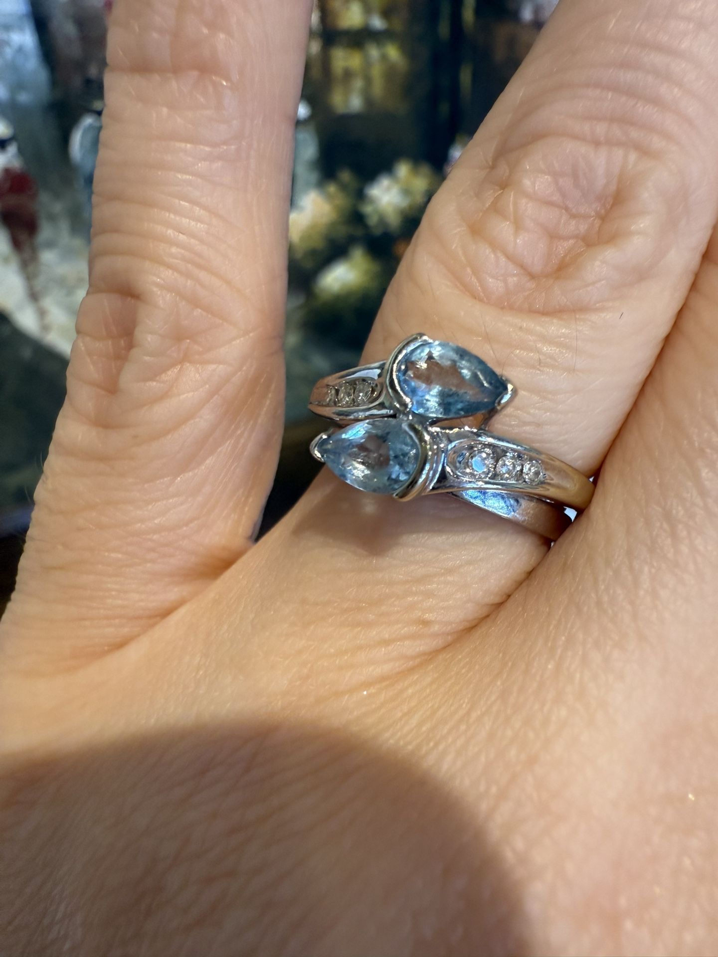 10K White Gold Aquamarine And Diamonds Beautiful Ring Perfect Gift For Holidays