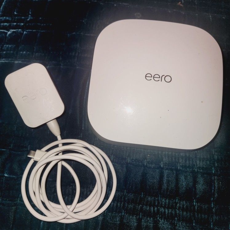 Amazon eero Pro mesh WiFi router