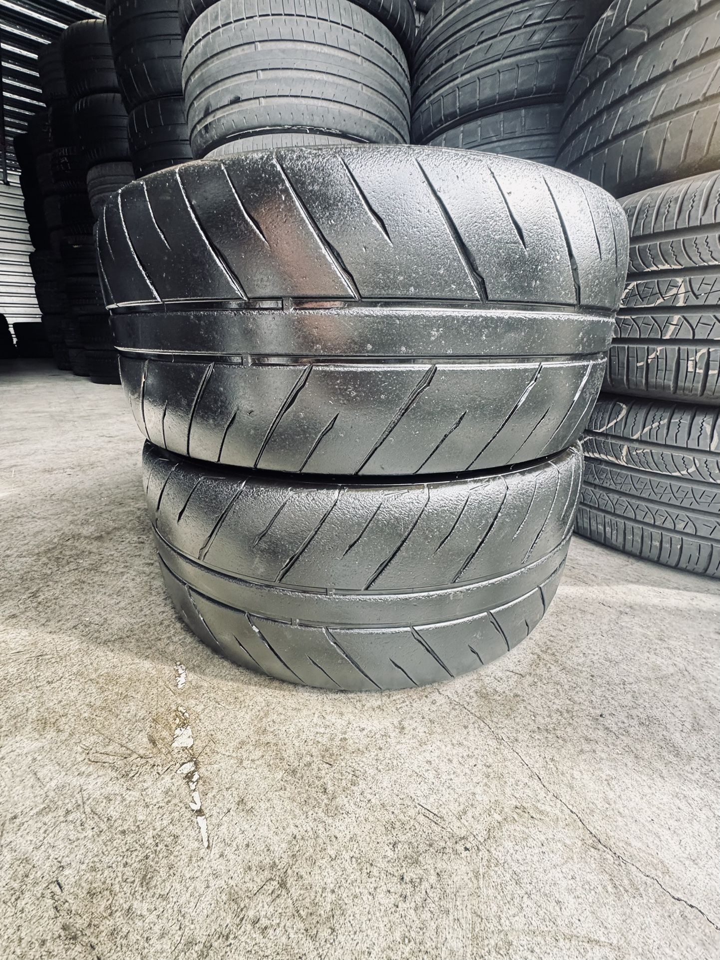 235/45/17 Hankook Ventus RS4 60% Tread (2)