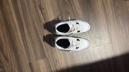 Jordan 4 White Cement