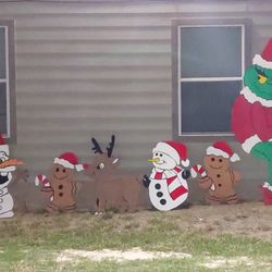 Christmas Yard Decorations 