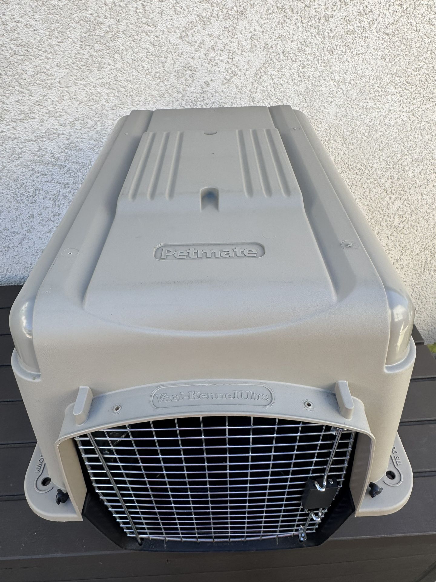 Petmate  Vari-Kennel Ultra