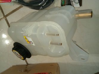 Ford Taurus water tank