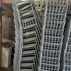 200 Sober Chavari Aluminum Chairs W/ Cushion 