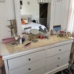 Bedroom Set