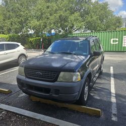 2003 Ford Explorer XLT