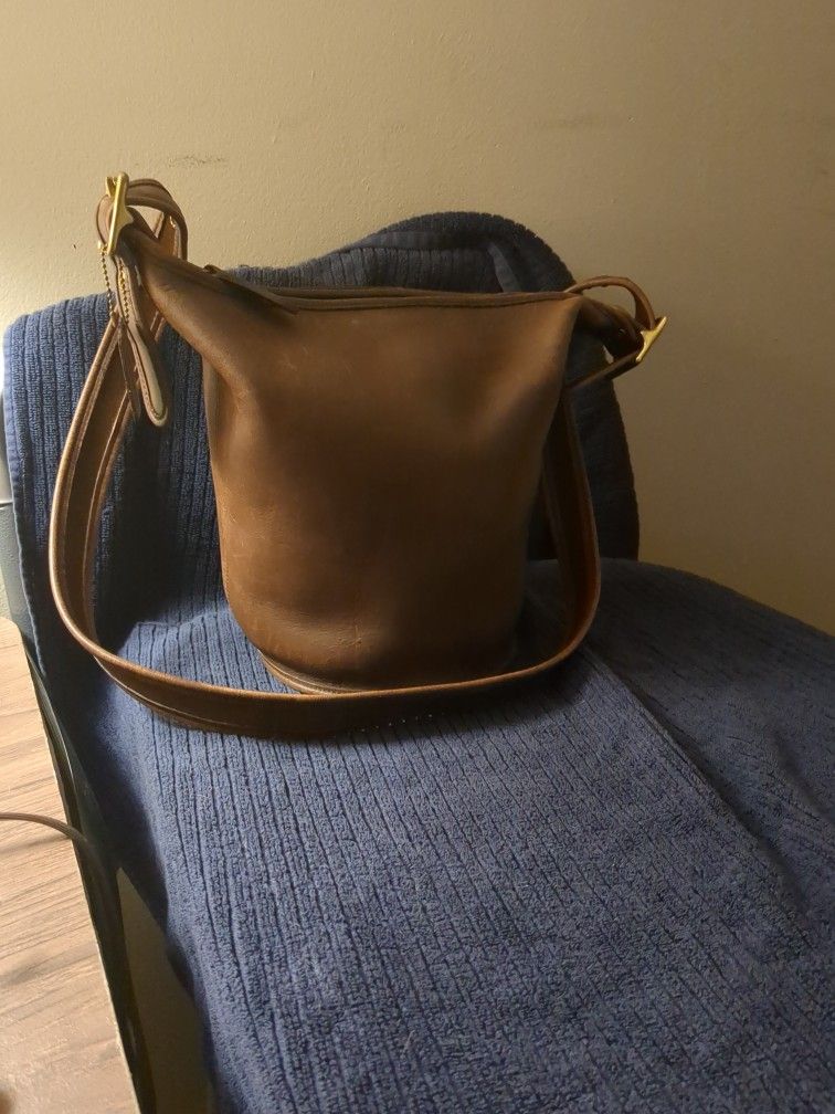 Coach Medium Bucket Bag