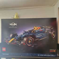 Lego F1 Technic Set Red Bull car