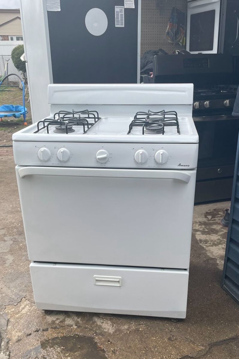 Used Gas Stove Amana