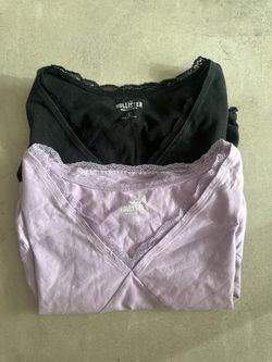 Hollister tops