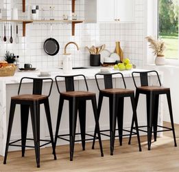 Set of 4 Industrial Bar Stools
