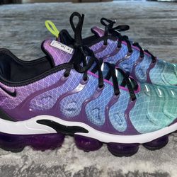 Nike VaporMax 7.5 Women’s