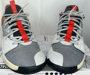 Nike men’s PG 3 BHM Sneakers