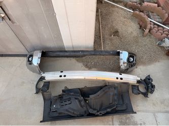 2019 Toyota Tundra front bumper