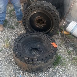 Skid Steer Solid Rubber Tires 