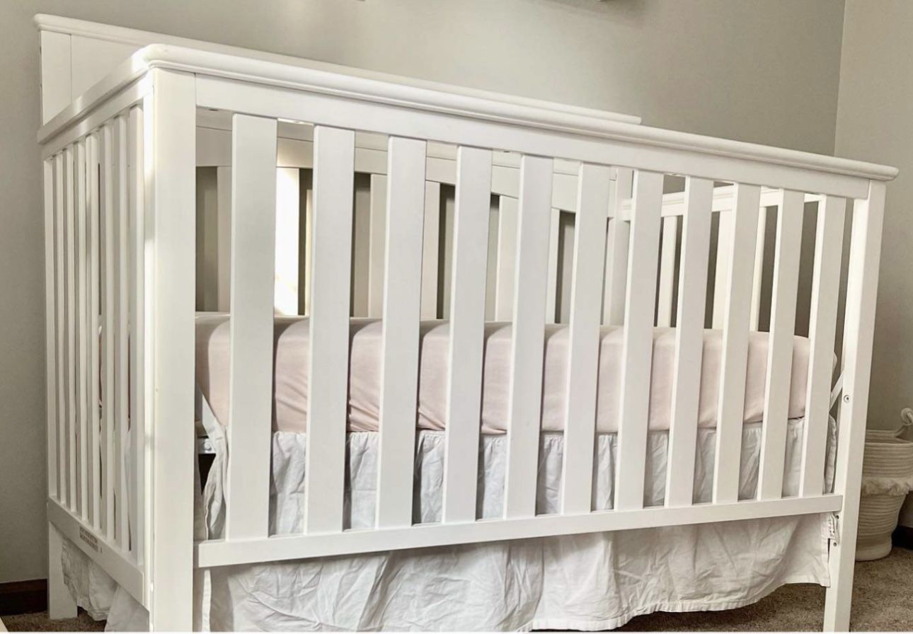 Convertible Crib To Toddler Bed Plus New Mattress