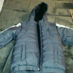 Boys Size 7 Nike Winter Jacket